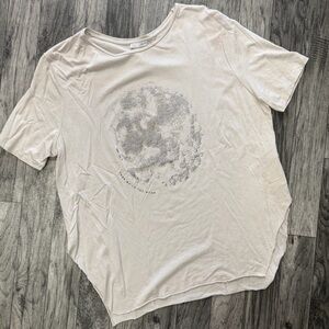 Zara “take me to the moon” Off-White Graphic Short Sleeve Tee size Large